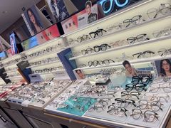 -爱视眸Eyeblling眼镜·依视路·蔡司镜片折扣店(百联南方商城购物中心)