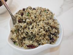 -凤凰路何眼镜香辣蟹(花果园店)