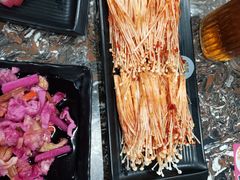 -啊美丽炭火烤肉(滑翔一店)