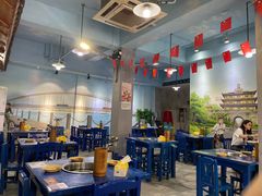 大堂-马路边边·成都串串(翠柏路店)