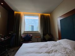 -上海浦东假日酒店