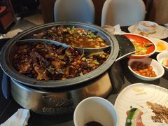 -辣尚瘾·烤鱼·新川菜(交大直营店)
