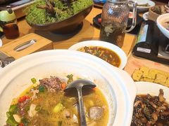 -头上红煨盐鸡·非遗院子餐厅