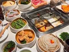 -海底捞火锅(长宁路龙之梦店)