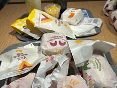 -麦当劳(展览路店)