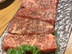 -炼火烤肉店