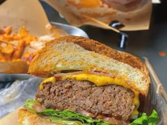 -shark burger·鲨鱼汉堡(交子大道店)