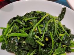 炒菠菜-松府名人汇大酒店-中餐厅(松江店)