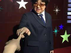 -金石蜡像馆