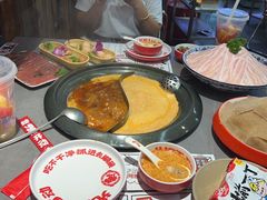 -生活如沸·顺德水牛奶火锅(大学路店)