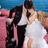 婚纱照粉红控美得挪不开眼。