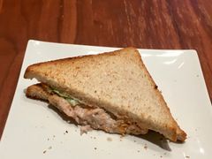 金枪鱼三明治-星巴克(郑州曼哈顿广场店)