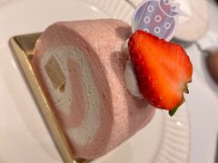 鲜梅柚梨摇滚卷-KNOTKNOT珞珞·日式甜品(K11店)