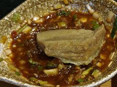 -顶顶汤火牛排火锅·经典铜锅涮肉