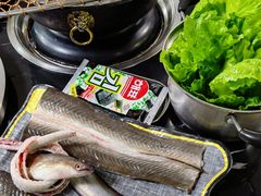 特色烤鳗鱼-奉座泥炉烤肉·活鳗·稻草黄油鸡(龙美店)