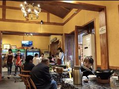 -富正毅三下锅·湘西韵味(天门山索道店)