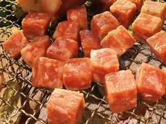 雪花肉粒-肉甲韩国木炭烤肉(新壹街1店)