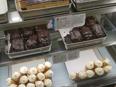 -哈氏·上海哈尔滨食品厂(五角场万达广场店)