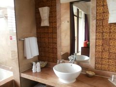 -三亚亚龙湾红树林度假酒店