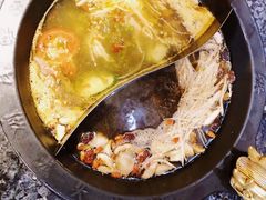 太极鸳鸯菌汤-蜀大侠火锅(四川北路店)