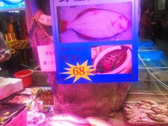 -乔家小院•本地小海鲜•非遗驴肉(万年泉路店)