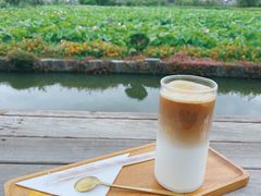 -比顿咖啡(和顺古镇店)