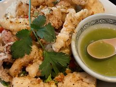 -大头虾越式风味餐厅(光明广场店)