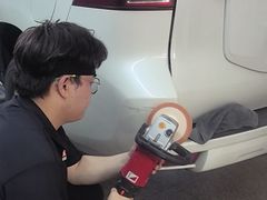 -鲨鱼皮汽车凹陷玻璃修复(静安店)