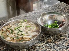 -正宗杨记普洱酸醋米线(总店)