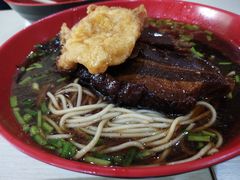 -小龙大肉面馆
