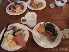 -缦咖电竞酒店(北京鸟巢红军营地铁站店)