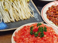 -山城鼎重庆老火锅(西安钟楼店)