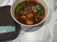 -康师傅私房牛肉面(申虹店)