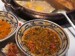 -瑞虹新天地月亮湾