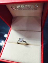 -威德钻石-克拉钻大本营(南京东路店)