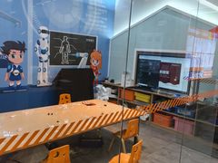 -斯坦星球AI编程·机器人科创·科学实验·信奥·思维·STEM·乐高·竞赛考级(长宁虹桥大融城荟聚中心)