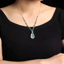 -北京七彩云南翡翠珠宝旗舰店(月坛店)