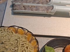 -洞庭洲·防空洞火锅·铜锅涮肉·烧烤(新百广场店)