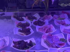 -领鲜活海鲜榴莲自助火锅(东门店)