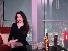 景观位-南宁那莲豪华精选酒店-云霄酒廊·80楼高空城景酒吧