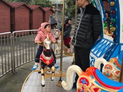 -蒙特利亲子乐园