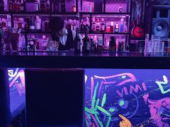 -vimi便利店酒吧