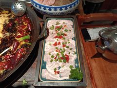 -周小明火锅(黑金冠社区店)