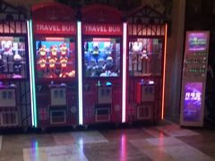 -唛客疯量贩式KTV(金飞达广场店)