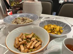 -状元人家·公园别墅衡东土菜(溪悦荟店)