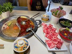 -大龙燚火锅(天安云谷店)