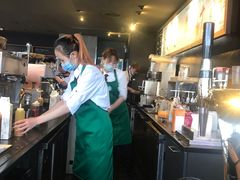 -星巴克臻选(宁波天一广场店)