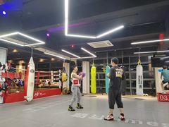 -格斗兄弟搏击健身训练馆(望京店)