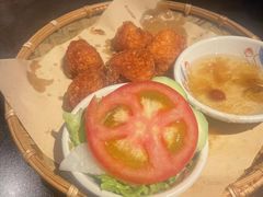 -大头虾越式风味餐厅(光明广场店)