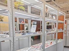 -无奔眼镜·蔡司·依视路授权店(马家堡店)